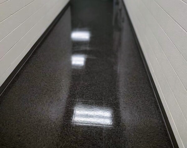 Floor Cleaning & Waxing in Centreville, VA (1)