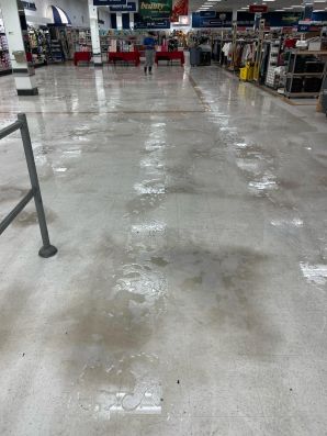 Before & After Commerical Floor Cleaning in Leesburg, VA (2)